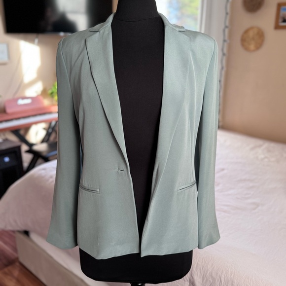 Katherine's Collection Jackets & Blazers - Katherine Kelly Collection Women’s Silk Blazer Size 4